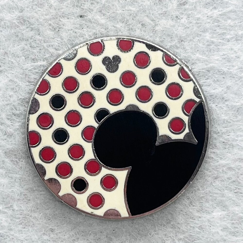 🔮 5/$25 Disney Mickey Red And Black Dots‎ Pin